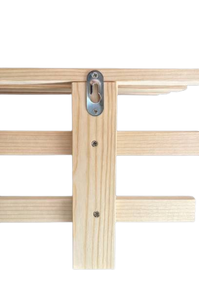 Věšák, držák s policí, dřevěný - bazén, sauna